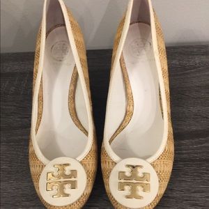 Tory Burch Wedge Shoes Size 8 1/2